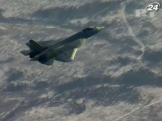 Новый истребитель Т-50 пугает надмощностью Новый истребитель Т-50 пугает надмощностью