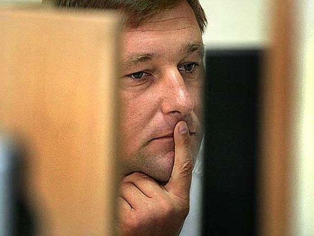 Стогній каже, що Мазурок не міг вистрілити собі у потилицю Стогній каже, що Мазурок не міг вистрілити собі у потилицю