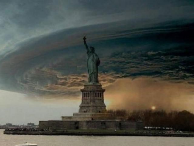 Мешканців Нью-Йорка евакуюють перед новим ураганом