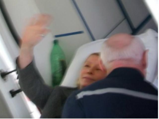 Немецкие врачи советуют лечить Тимошенко за границей или под домашним арестом Немецкие врачи советуют лечить Тимошенко за границей или под домашним арестом