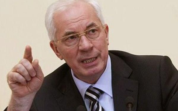 Азаров попросив ЦВК вчасно завершити підрахунок голосів Азаров попросив ЦВК вчасно завершити підрахунок голосів