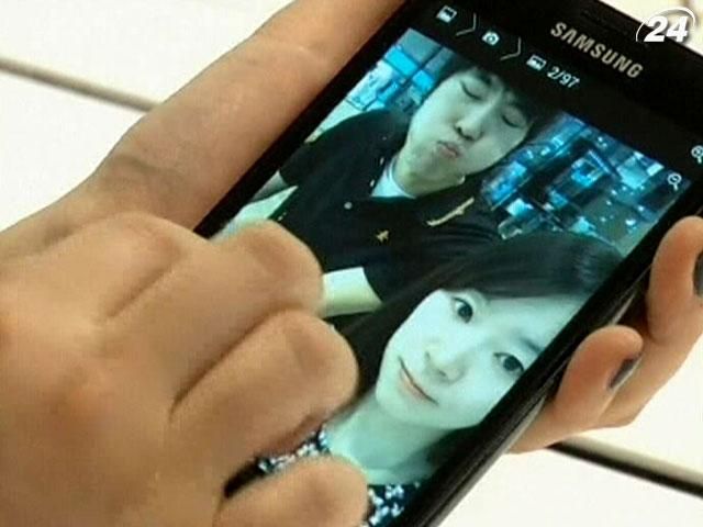 iPhone поступився лідерством смартфону від Samsung iPhone поступився лідерством смартфону від Samsung