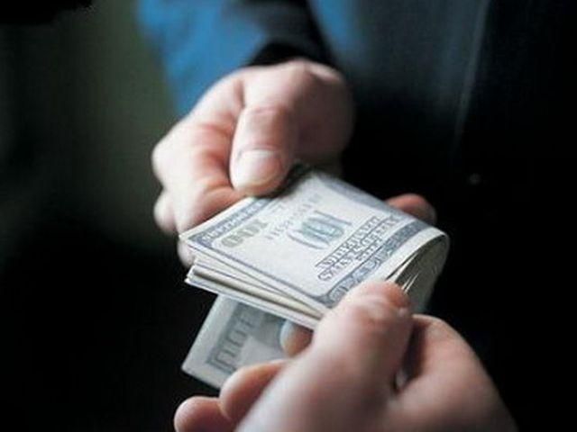 Мэра Нежина приговорили к 6 годам тюрьмы за взятку Мэра Нежина приговорили к 6 годам тюрьмы за взятку