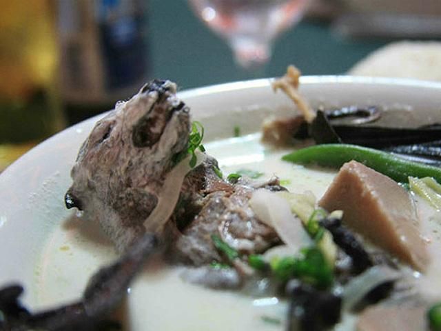 Шокирующая кулинария: Суп из летучей мыши и пениса тигра (Фото)