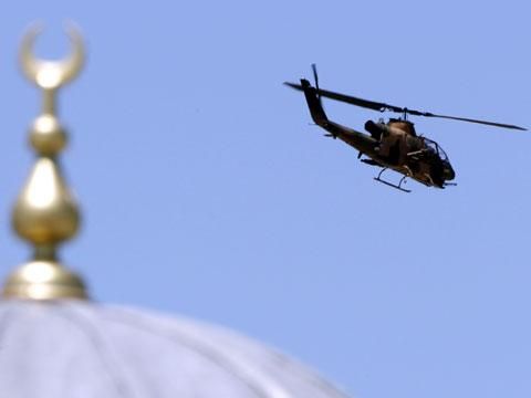 У Туреччині розбився вертоліт з майже двома десятками солдатів У Туреччині розбився вертоліт з майже двома десятками солдатів