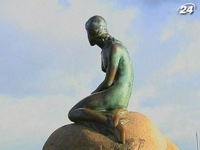 Уряд Данії скасовує податок на жирну їжу Уряд Данії скасовує податок на жирну їжу