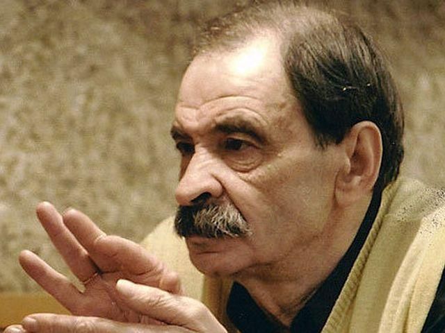 У Театрі естради у Санкт-Петербурзі попрощаються із актором Олейниковим У Театрі естради у Санкт-Петербурзі попрощаються із актором Олейниковим