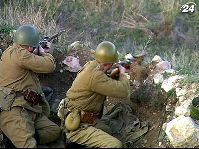 У Криму провели реконструкцію одного з боїв оборони Севастополя У Криму провели реконструкцію одного з боїв оборони Севастополя