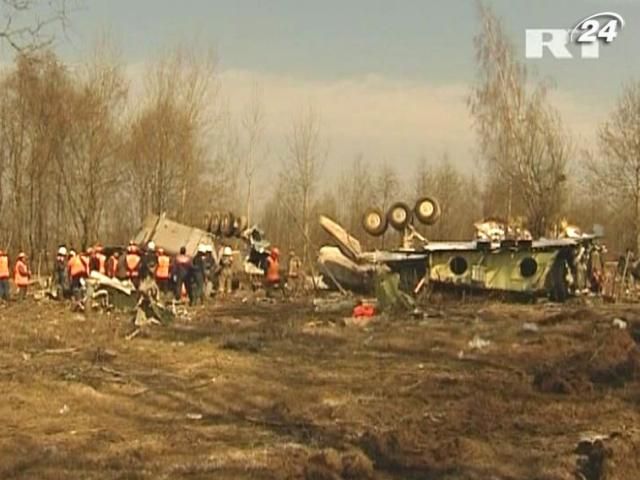 Эксгумировали тела двух жертв авиакатастрофы под Смоленском