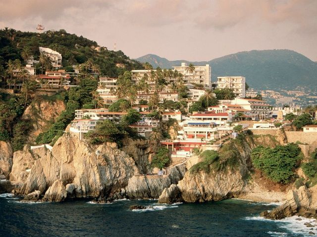 Влада Акапулько визнала місто банкрутом 