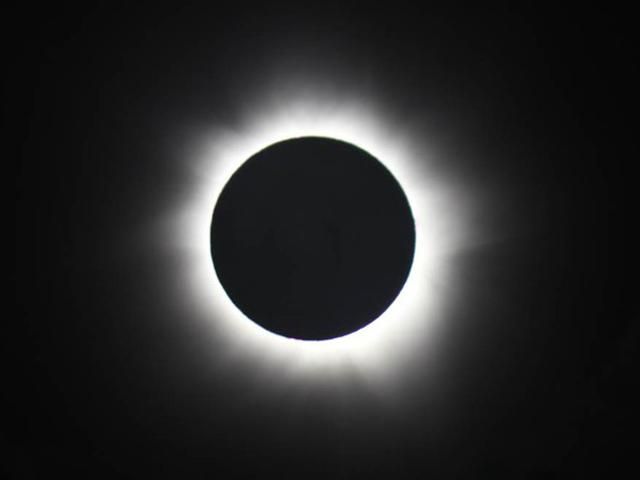 Повне сонячне затемнення в Австралії (Фото)