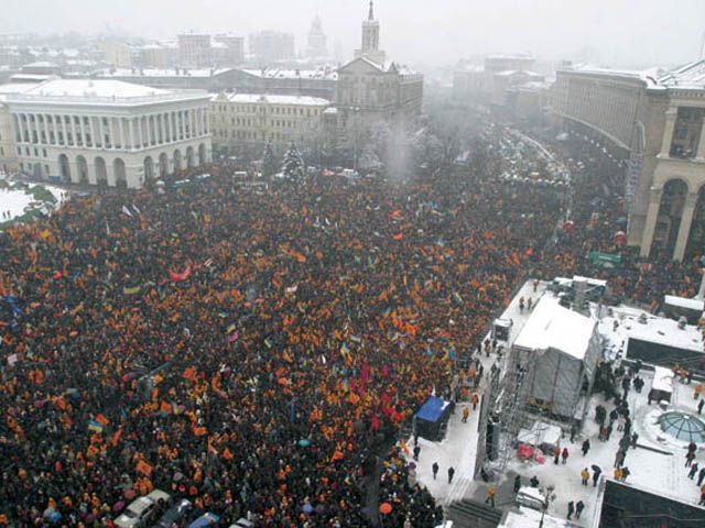 Политологи прогнозируют новый "Майдан" на 2015 год