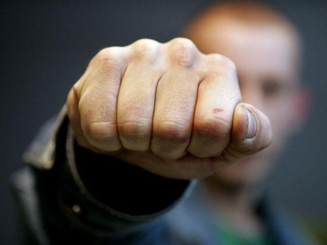 За удар в щелепу своєму колезі депутата засудили до півтора року тюрми За удар в щелепу своєму колезі депутата засудили до півтора року тюрми