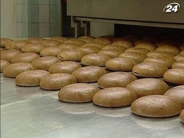 АМКУ обіцяє оцінити, чи достатньо подешевшав хліб