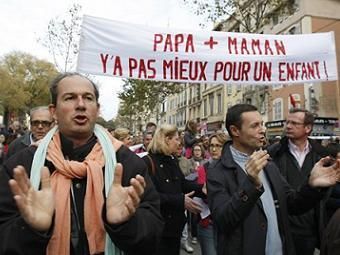 У Франції відбулись демонстрації проти легалізації одностатевих шлюбів