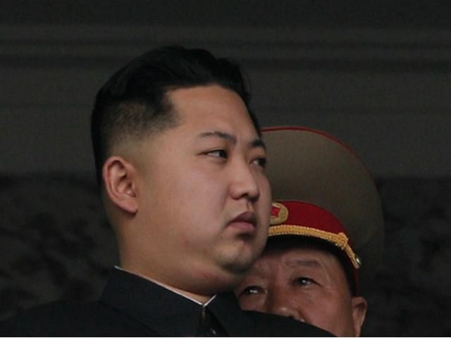 В КНДР опубликовали книгу о Ким Чен Ыне