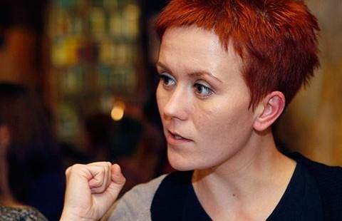 Депортированная из России лидер FEMEN прилетела в Киев Депортированная из России лидер FEMEN прилетела в Киев