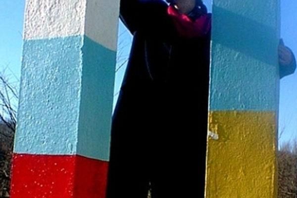 Українця, який незаконно хотів вивезти 7 мільйонів рублів, затримали на кордоні Українця, який незаконно хотів вивезти 7 мільйонів рублів, затримали на кордоні