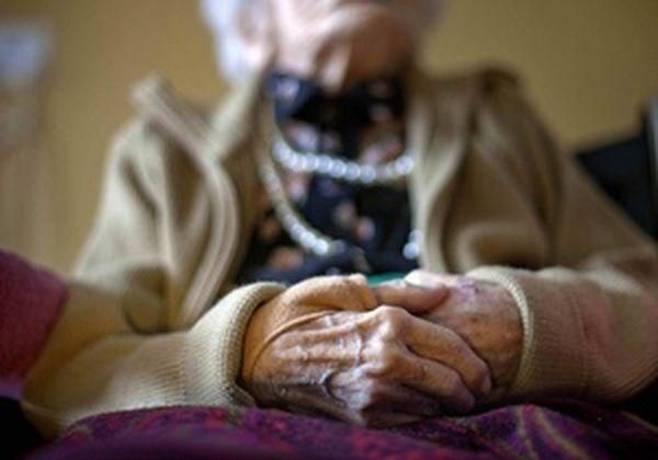 Шведка віком 105 років отримала запрошення на курси для 5-річних дошкільнят
