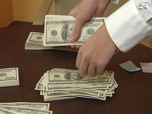 Украина за месяц нарастила внешний долг на $773 млн Украина за месяц нарастила внешний долг на $773 млн