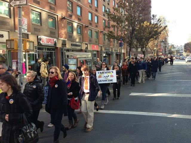 У Нью-Йорку відбувся марш вшанування пам'яті жертв Голодомору (Фото)