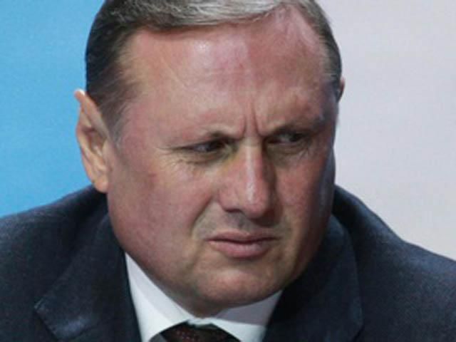 Єфремов: Міністри-регіонали йдуть з Кабміну Єфремов: Міністри-регіонали йдуть з Кабміну