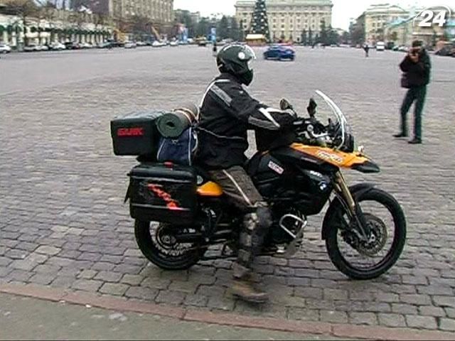 Харьковский байкер отправился в путешествие в Австралию Харьковский байкер отправился в путешествие в Австралию