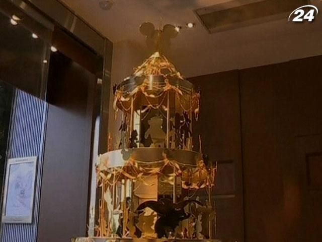 Ювелірна компанія презентувала ялинку за $4,4 млн Ювелірна компанія презентувала ялинку за $4,4 млн