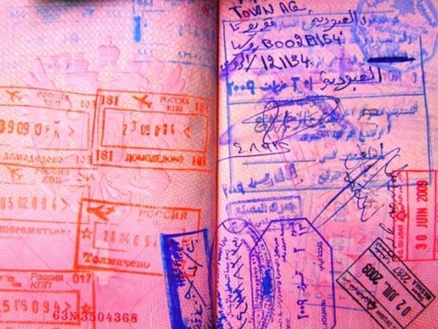 Турция не будет пускать туристов, в паспортах которых нет чистых страниц