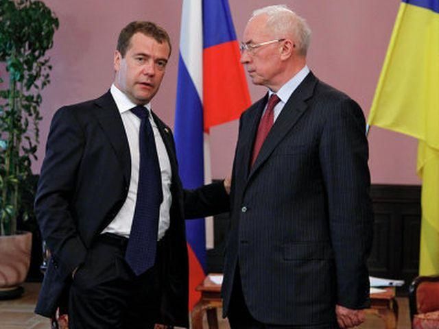 Медведев хочет поговорить с Азаровым о Таможенном союзе и Украине