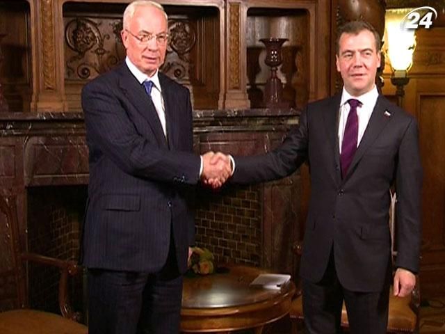 Азаров: Заява Хорошковського щодо незаконного вступу в МС - неофіційна Азаров: Заява Хорошковського щодо незаконного вступу в МС - неофіційна