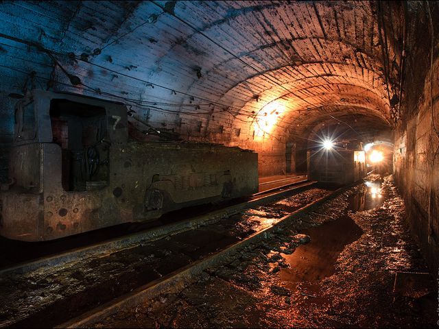 Три людини загинули в шахті на Донеччині