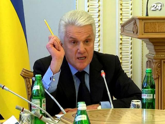 Итог дня: Депутаты сцепились из-за Литвина Итог дня: Депутаты сцепились из-за Литвина