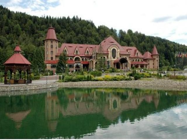 На квартири чорнобильців за рік витратили менше, аніж на альтанку Януковича На квартири чорнобильців за рік витратили менше, аніж на альтанку Януковича