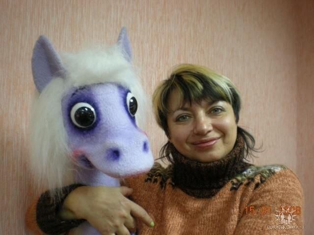 У страшному ДТП на Дніпропетровщині загинула ведуча дитячої програми У страшному ДТП на Дніпропетровщині загинула ведуча дитячої програми