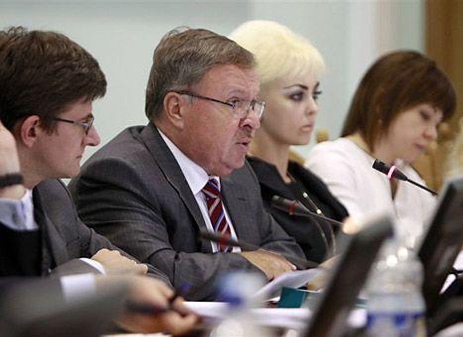 ЦИК довела общее количество депутатов до 262 ЦИК довела общее количество депутатов до 262