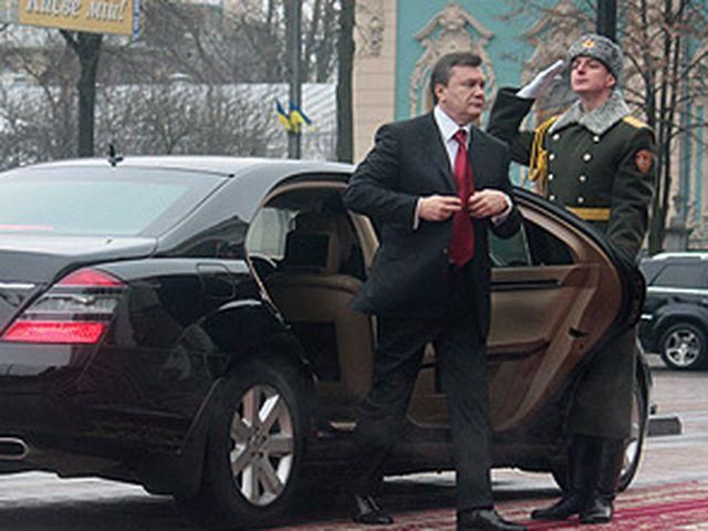 Шини для Януковича обійшлись у півмільйона