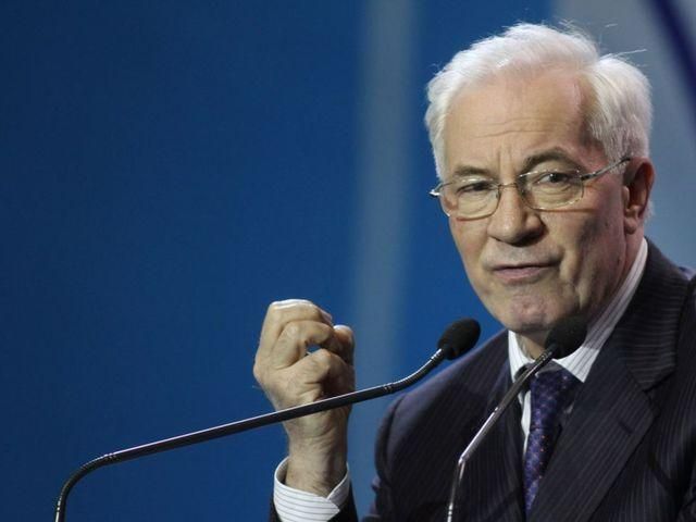 Азаров советует пить валерьянку тем, кто переживает за скачки доллара Азаров советует пить валерьянку тем, кто переживает за скачки доллара