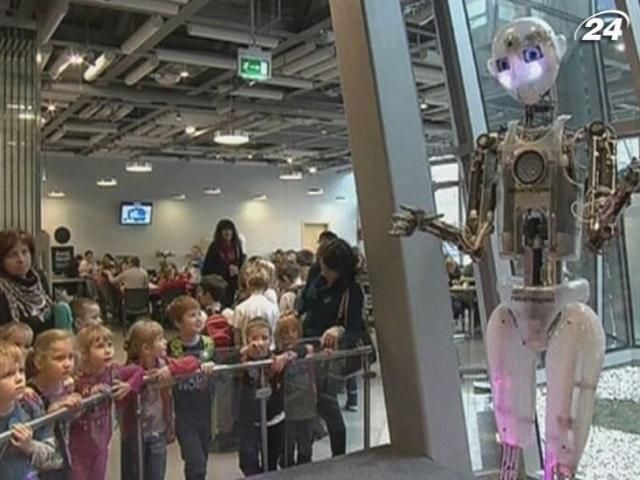 В Варшаве отметили День робота