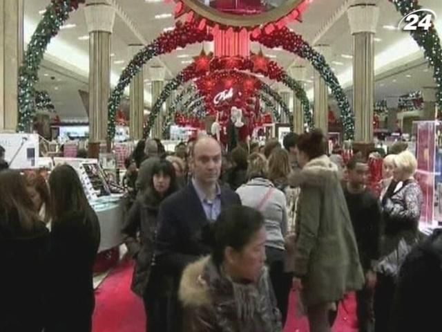 Американці скоротили витрати в "чорну п'ятницю" Американці скоротили витрати в "чорну п'ятницю"
