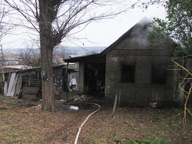 В Одесской области молодая пара сожгла пенсионера в его же доме В Одесской области молодая пара сожгла пенсионера в его же доме