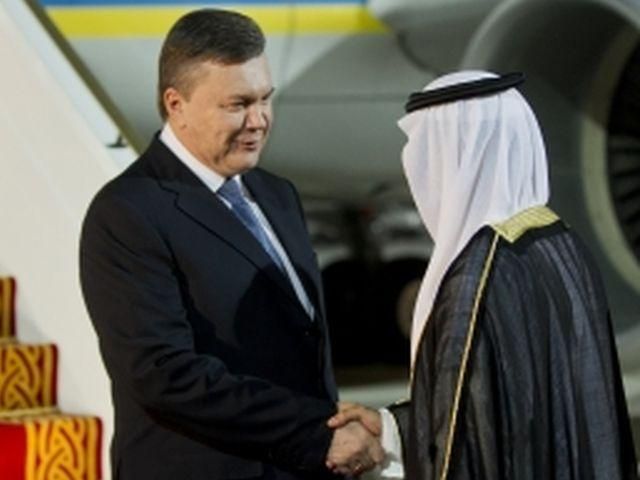 Янукович прибыл в теплые края