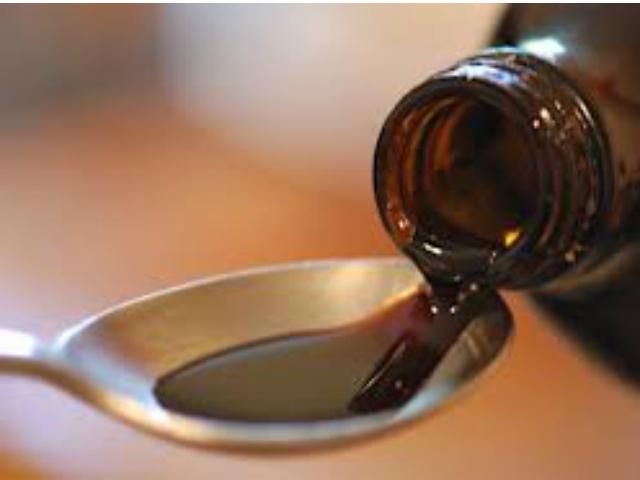 В Пакистане 13 человек погибли от ядовитой микстуры В Пакистане 13 человек погибли от ядовитой микстуры