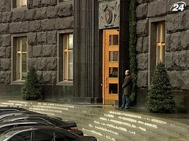 Янукович: Новое правительство сформируют после определения кандидатуры премьера Янукович: Новое правительство сформируют после определения кандидатуры премьера