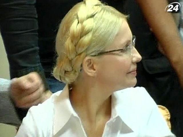 Тимошенко чекає на вітання з Днем народження