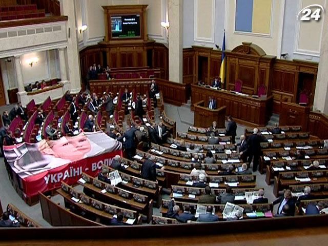 Янукович підписав закон про "всеукраїнський референдум"