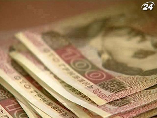 Роботодавці просять зменшити навантаження на Фонд оплати праці Роботодавці просять зменшити навантаження на Фонд оплати праці