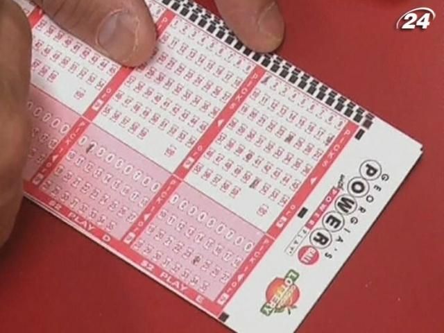 В США разыграют в лотерее полмиллиарда долларов В США разыграют в лотерее полмиллиарда долларов