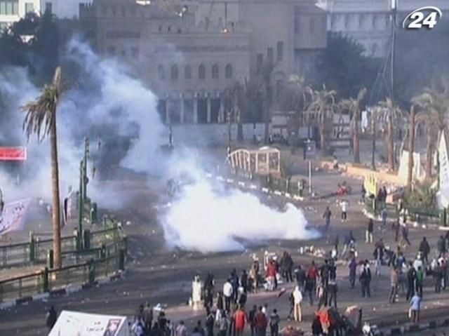 В Каире продолжаются столкновения полиции и демонстрантов