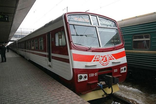 Укрзалізниця: Вартість проїзду в електричках треба збільшити в 6 разів Укрзалізниця: Вартість проїзду в електричках треба збільшити в 6 разів